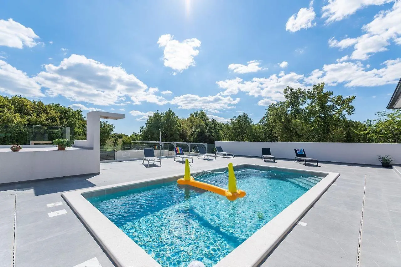Villa Mit Privatpool, Ping-Pong, Bbq Štokovci 0*,